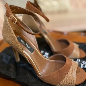 White House Black Market High Heels - Size 8